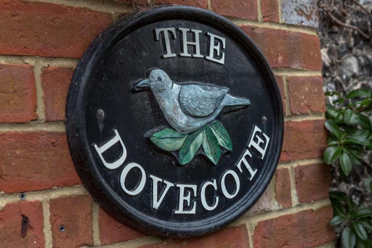 브로드초크 The Dovecote, Stoke Farthing Courtyard 빌라 외부 사진